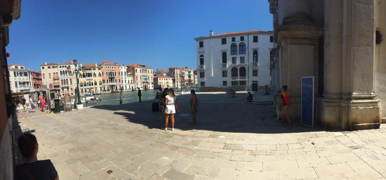 Apartamento San Stae Casa Aurora Venecia Exterior foto